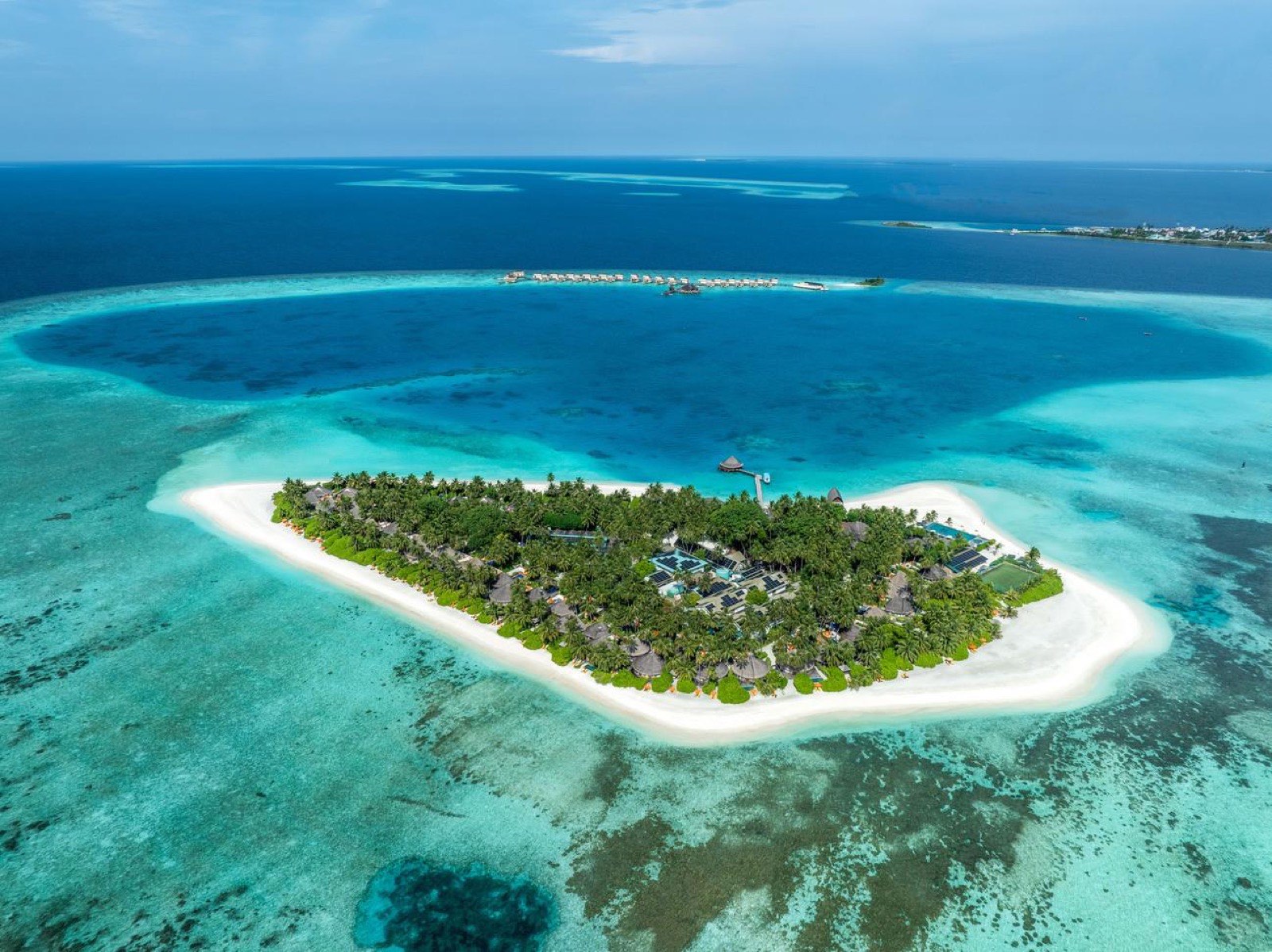 Angsana Velavaru
