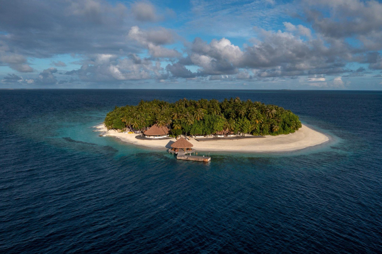 Dhawa Ihuru by Banyan