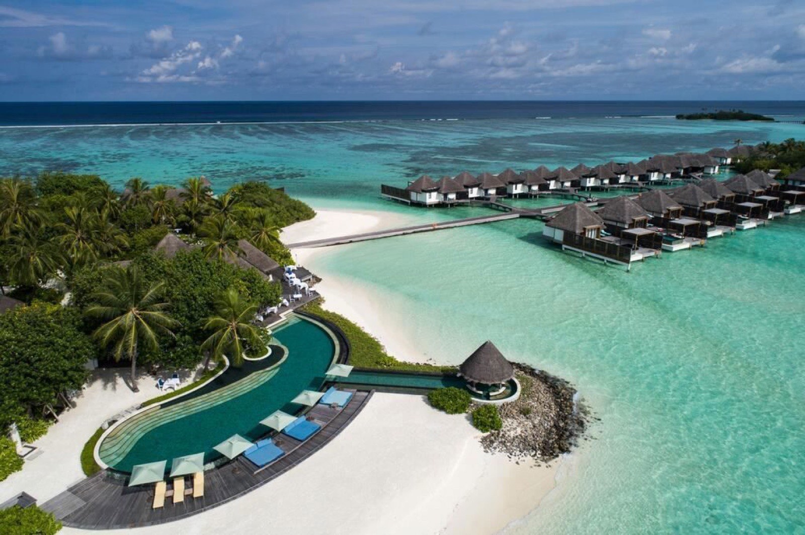 Four Seasons Kuda Huraa Signature Villas