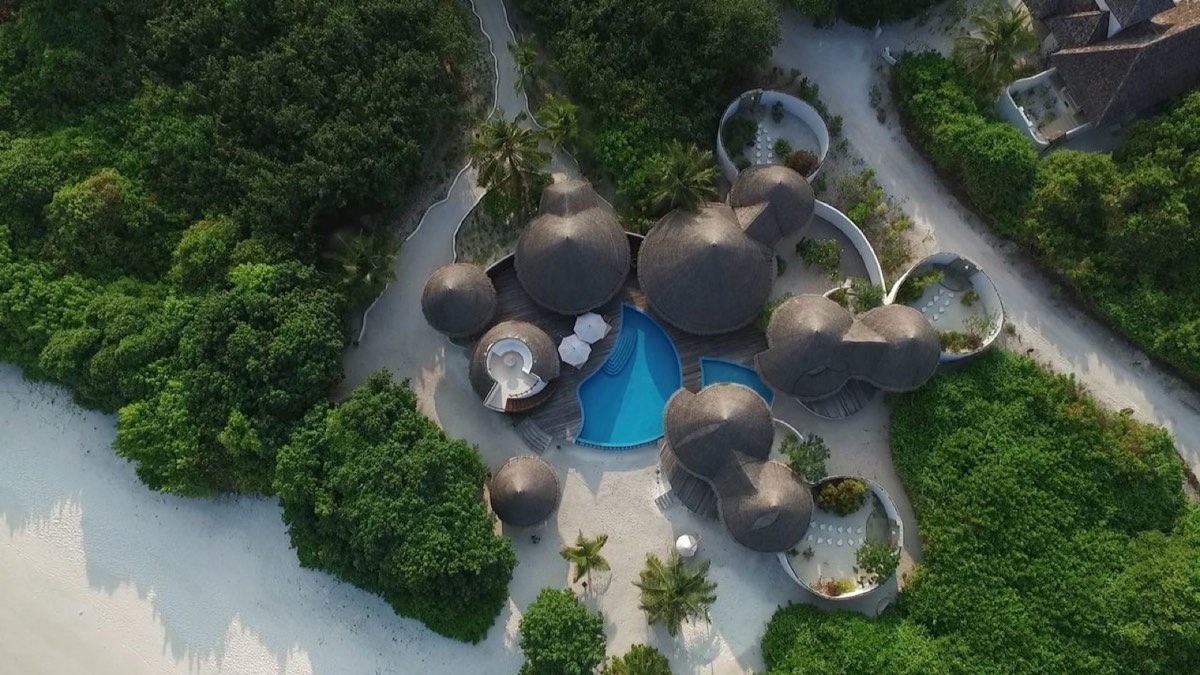 Hideaway Beach Resort and Spa Signature Collection — фото 1