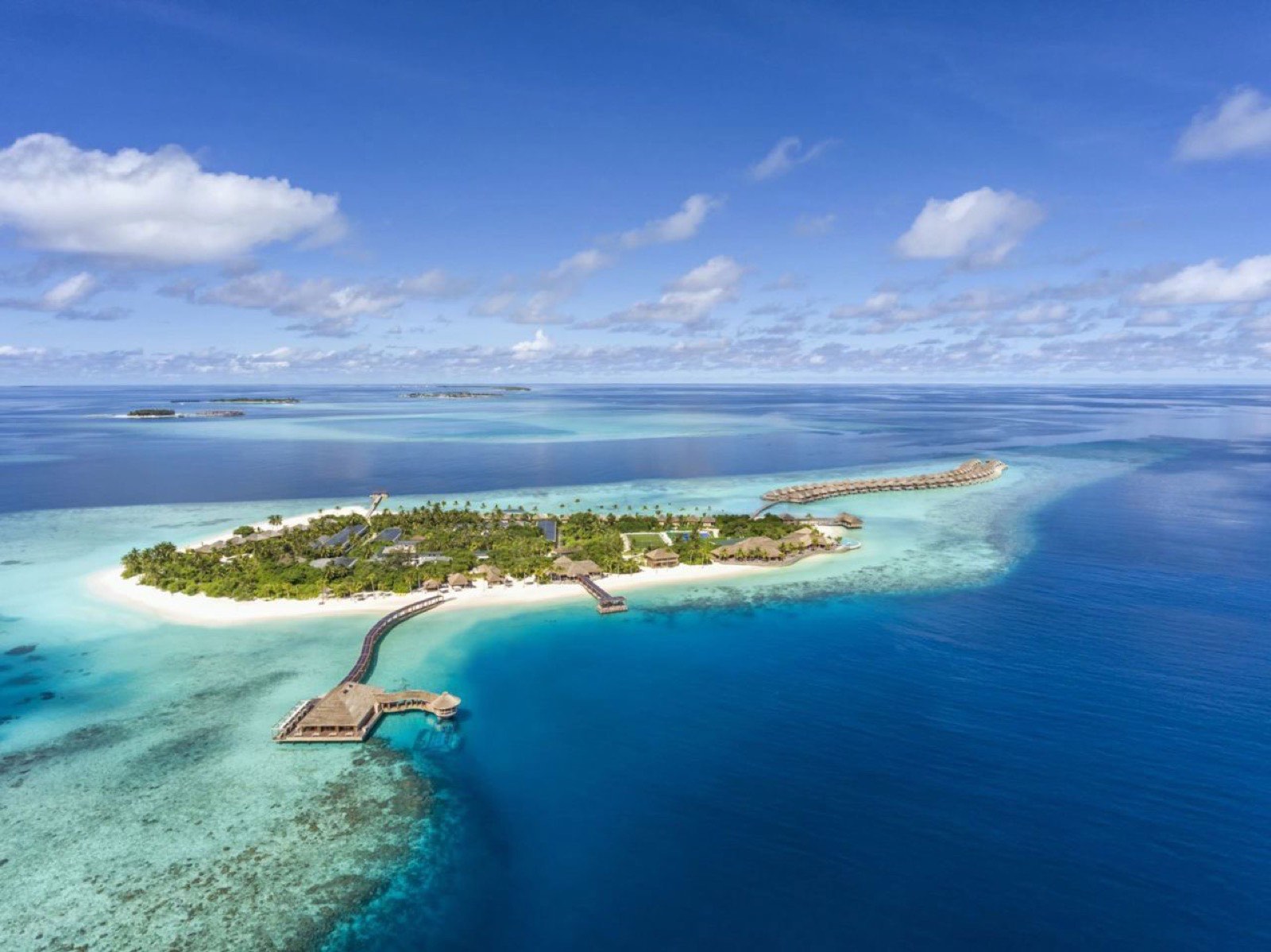 Hurawalhi Maldives