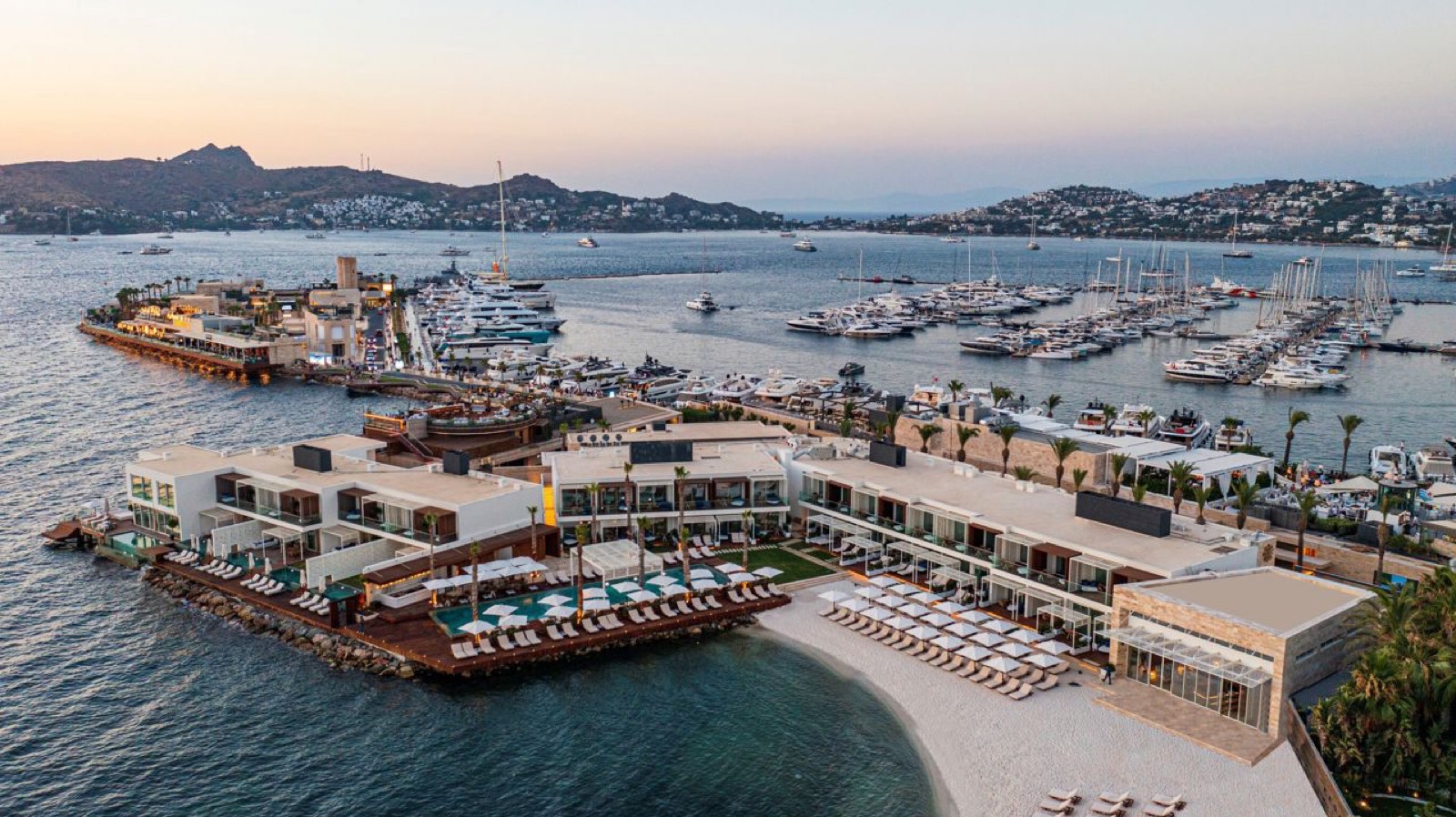 Yalikavak Marina Hotel by Social Living Collection